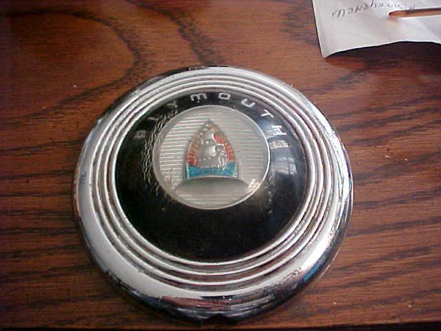 1946 1947 1948 plymouth horn ring center nice colors