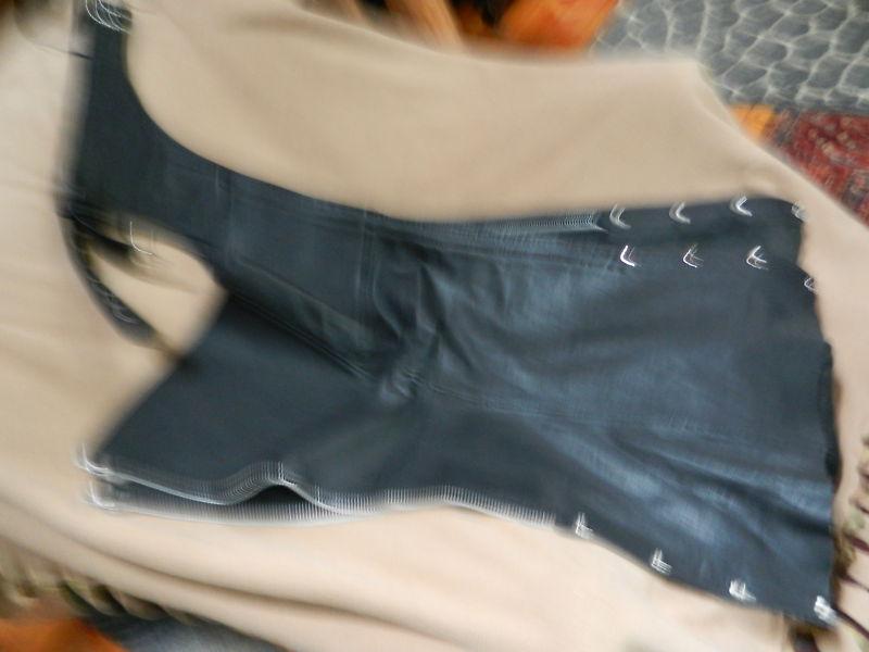 BLACK LEATHER MOTORCYCLE CHAPS FMC SIZE SMALL, US $20.00, image 2