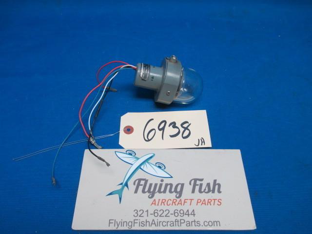 Grimes rear position light p/n: 30-0516-1  28v (6938)