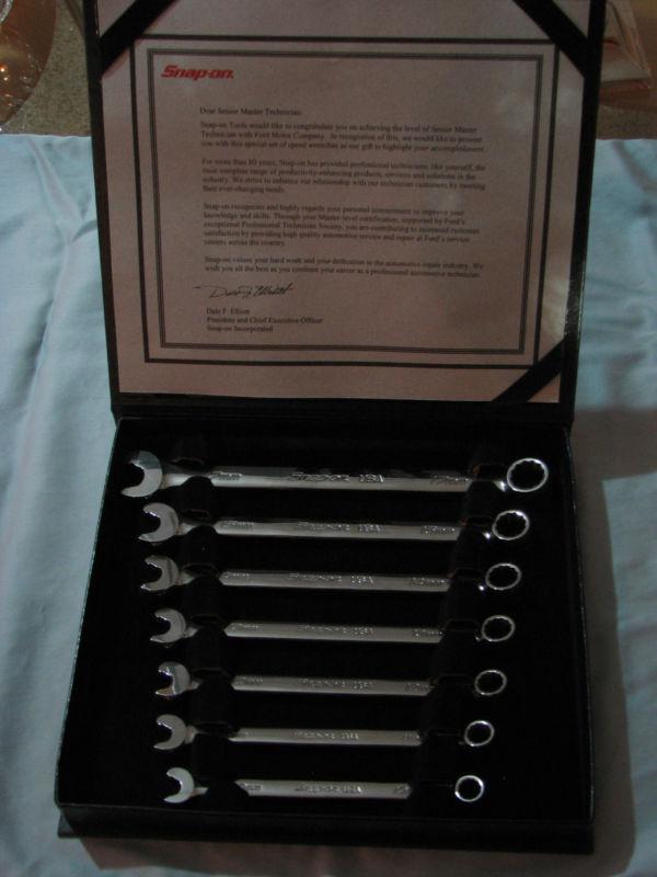 Snap on tools wrench set new never used award