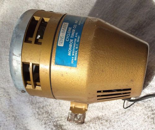 New car alarm - 12 volt mechanical siren monroe timer bronx ny  120 dcb vintage