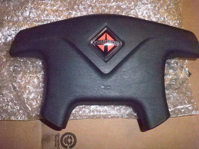 International horn pad / center 