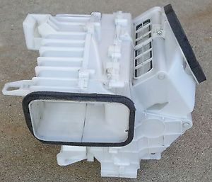 Oem, 2006 2007 2008 infiniti m35 m45 a/c blower assembly. complete w/ motor