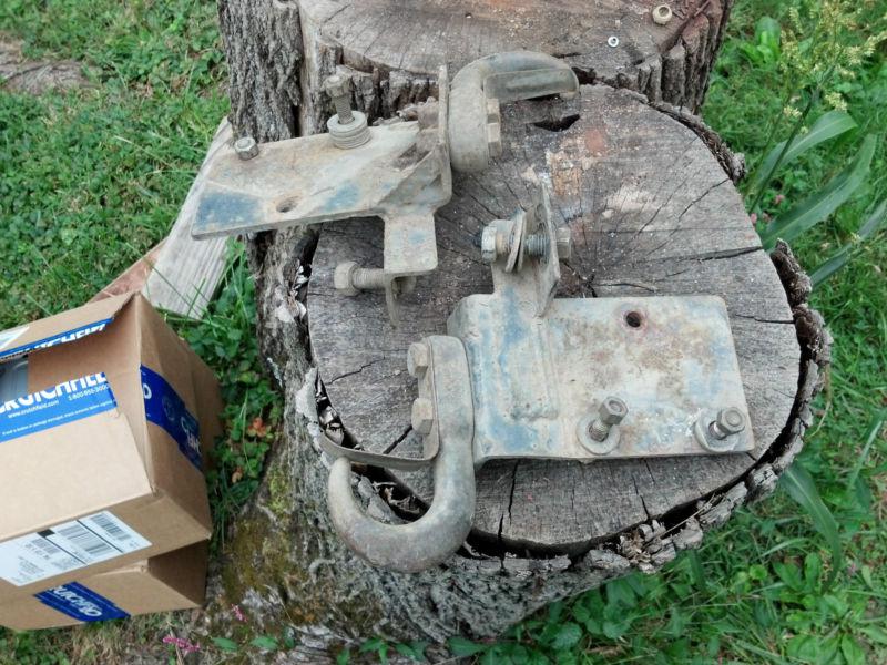Purchase Cherokee XJ tow hooks Pair and brackets Jeep recovery 4x4 4wd