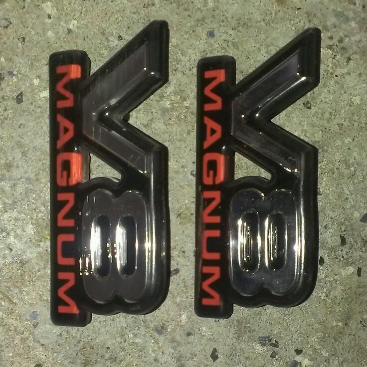 (2) oem factory genuine stock dodge v8 magnum fender emblems badge logo 
