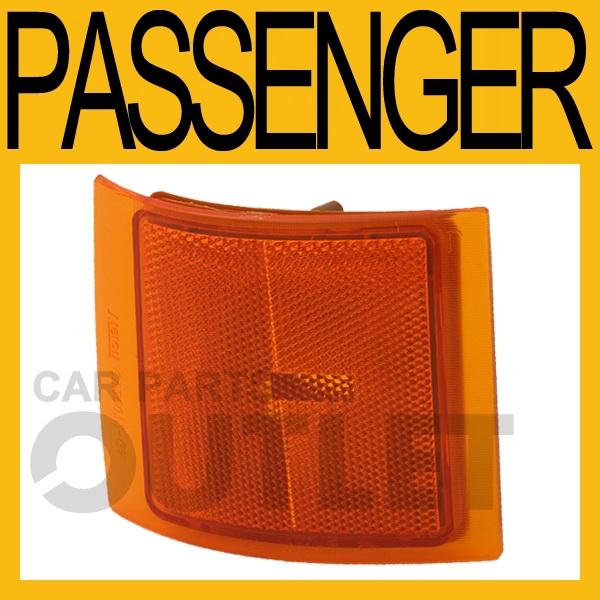 Purchase 19952000 CHEVY TAHOE LOWER CORNER LIGHT TURN SIGNAL RH in
