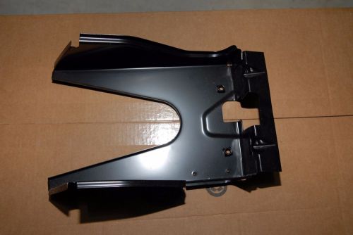 Trunk lock support bracket for e body 1970-1974 barracuda