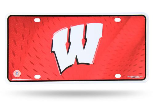 Wisconsin badgers metal license plate