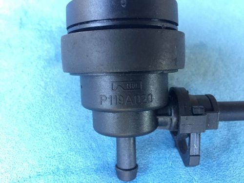 Saab 9-3 93 9-5 purge valve evap canister 4670477 evaporator