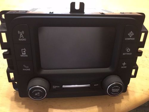 Ram truck 5.0 vp2 uconnect multimedia radio bluetooth ready, case/cover