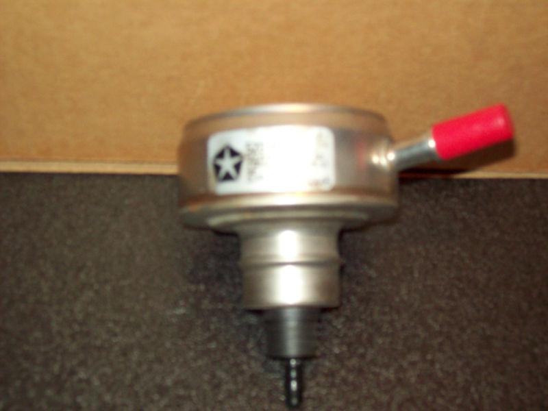 Mopar 4864849 fuel regulator