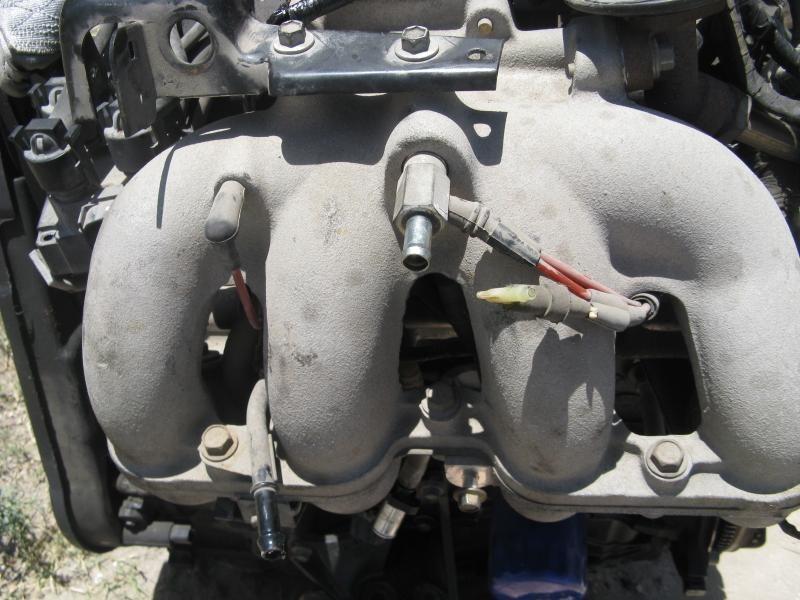 98 99 00 01 ford ranger air intake manifold 4-153 2.5l upper 4 cylinder