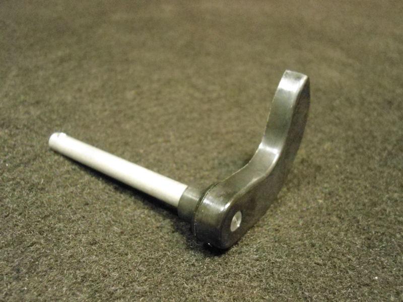 #858925 upper lever lock 2005-06 20/25hp mercury/mariner outboard boat part