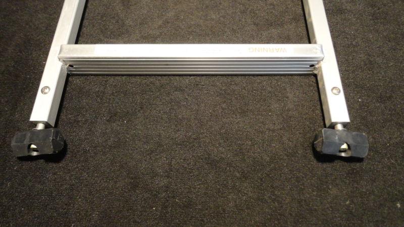 NEW ALUMINUM SWIM LADDER 4 RUNG/STEP 30