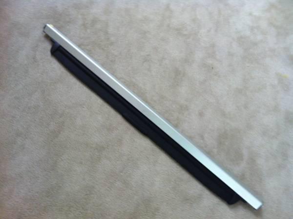 Subaru legacy outback cargo cover [ 2005 , 2006 , 2007 , 2008 , 2009 ] excellent