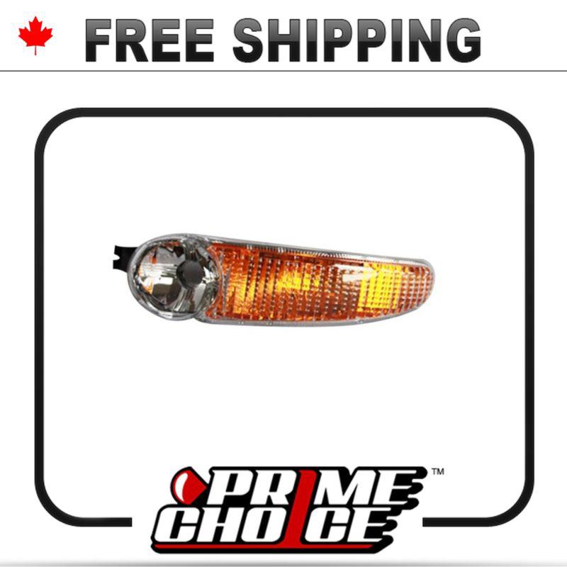 Parking/turn signal/side marker light corner lamp assembly for left hand driver