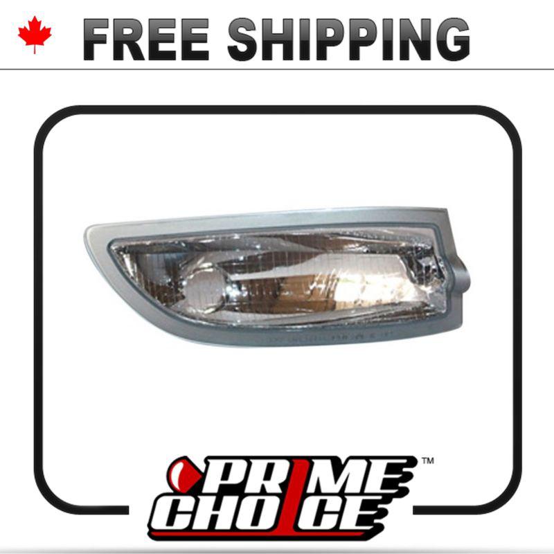 Turn signal light corner lamp assembly for right hand passneger side rh