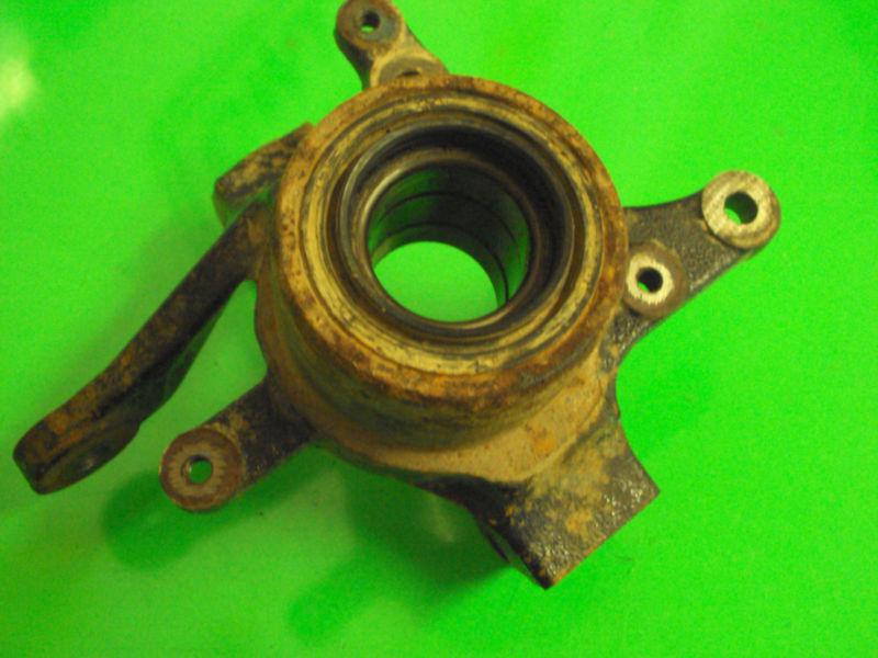 Suzuki eiger 400 4x4 05 spindle knuckle right front good bearings