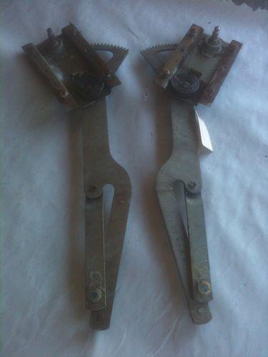 Datsun roadster window regulator pair 1966 1967 lh rh 