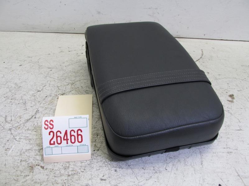 95 96 97 volvo 850 sedan rear seat center armrest arm rest leather grey oem 1849