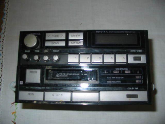 Car fm-stereo / am pll synthesized  receiver, cassette player