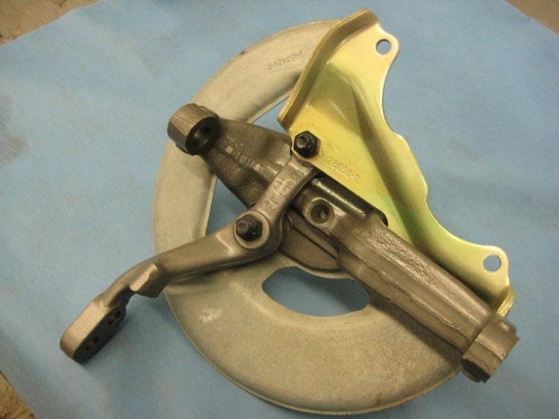 Purchase 6982 CHEVY CORVETTE FRONT SPINDLE ASSEMBLY GM USED RESTORED