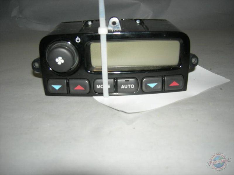 Temperature control xj8 577229 04 05 06 07 assy rear console mnt