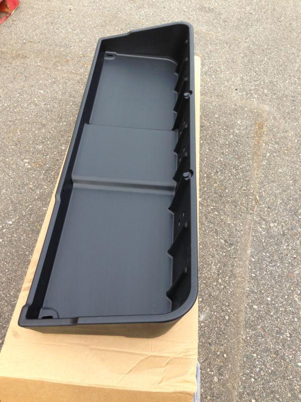 07-13 silverado/sierra/avalanche/escalade underseat storage box