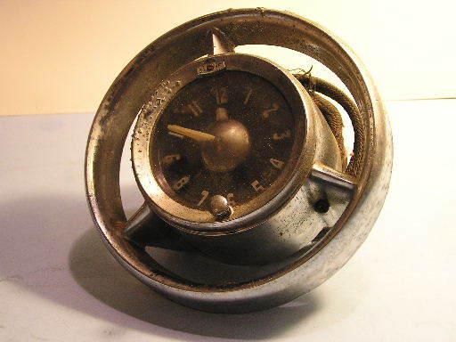 Vintage automobile dash clock--estate find--junk drawer