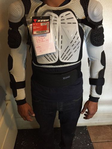 Nwt "dainese" safety jacket 2 white-black large (sz l).!!!!