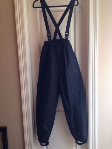 Pre-owned tour master elite rainsuit pants with suspenders, black, mens s 30-32"