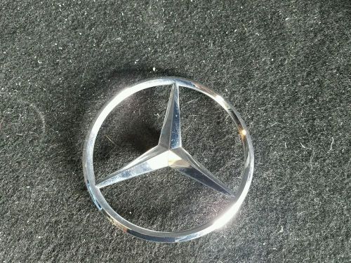 2012 mercedes benz decklid tailgate emblem star gl450 oem