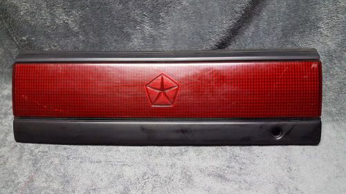 Tail light 90 91 chrysler laser assembly lamp middle trunk exterior trim brake