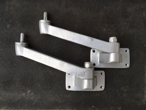 Silver eagle motor coach bus "side mirror arms &amp; mounting casting. "flxible"