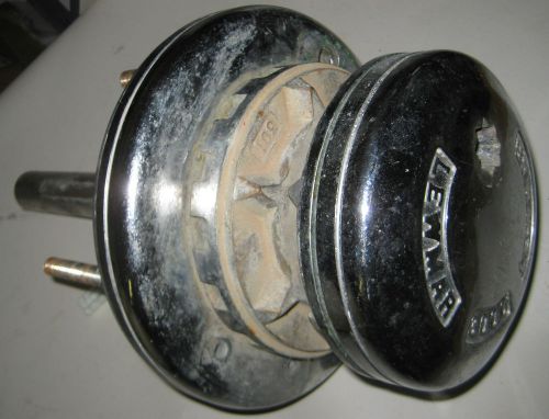 Lewmar 3000 windlass top portion gypsy 3/8" chain