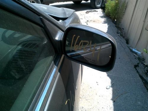 Passenger right side view mirror fits 02-06 camry 471433