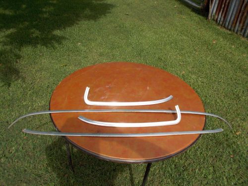 75 76 77 78 79 80 81 camaro firebird rear window windshield glass molding set