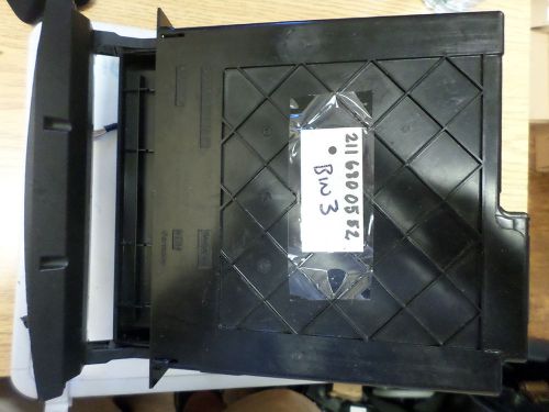 Mercedes benz 2116800552 cd changer dash control storage housing only with motor