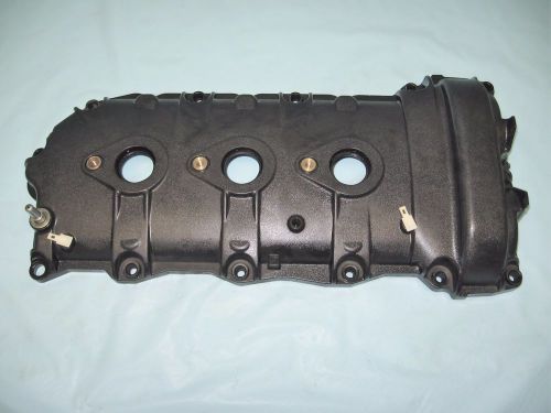 3.6 cadillac cts non oil fill valve cover 12565943