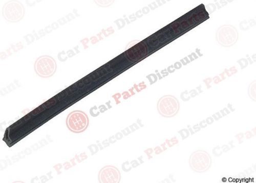 New replacement convertible top seal, right rh passenger, 107 725 06 66
