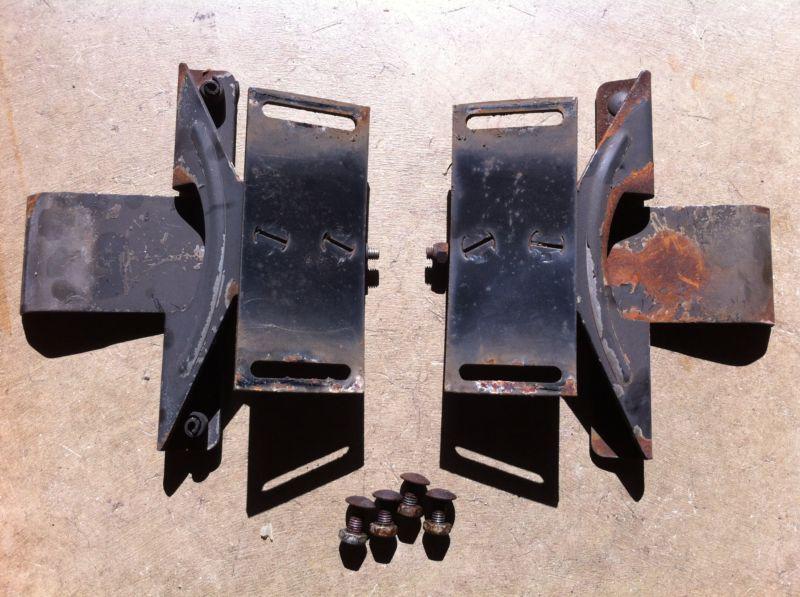 Federal signal twinsonic mounting brackets