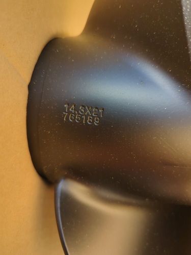 Evinrude Johnson Aluminum 14.3 x 21 Propeller 765189 RH Hub Kit 765190 New, US $119.95, image 3