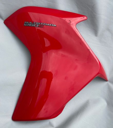 Ducati 1260 Multistrada side pod radiator cover fairing red scratched 48019334AB, US $, image 8
