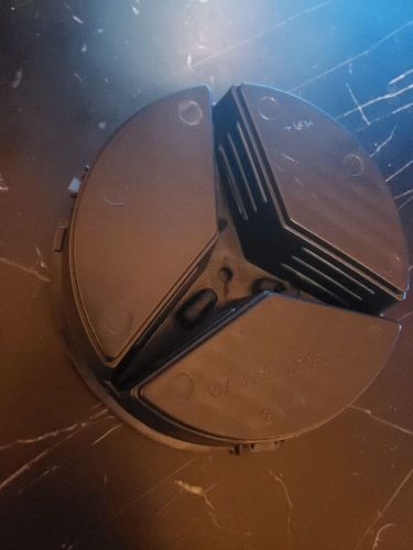 Mercedes-benz c350 ml500 gl500 glk350 r350 viano cls350  front grille emblem