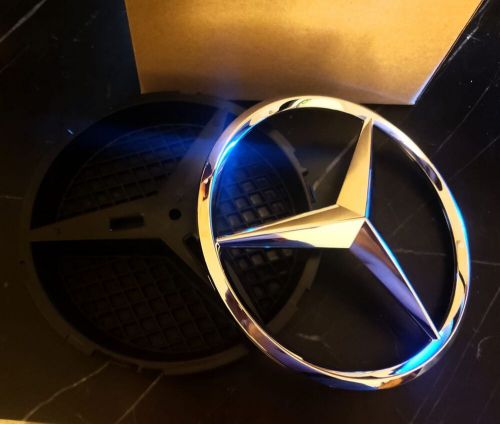 Mercedes-Benz C350 ML500 GL500 GLK350 R350 Viano CLS350 Front Grille Emblem, US $45.88, image 4