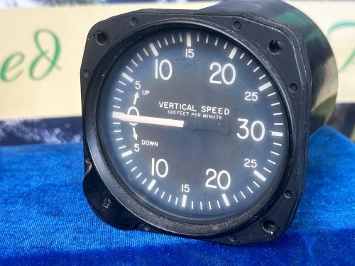 WESTON VERTICAL SPEED INDICATOR SN- 2621 P/N: 22-202-01-A, C $145.00, image 4