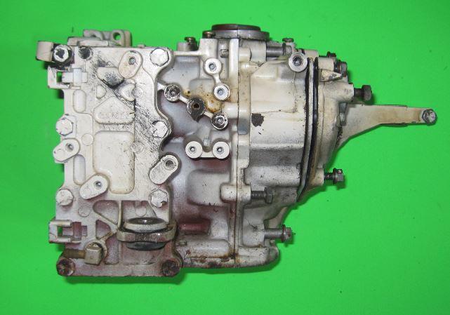 15 hp johnson outboard motor engine block model 15r77m  1977