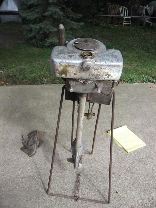 Buy OMC OUTBOARD MOTOR CORP OUTBOARD MOTOR SN 415601682 in Glenville