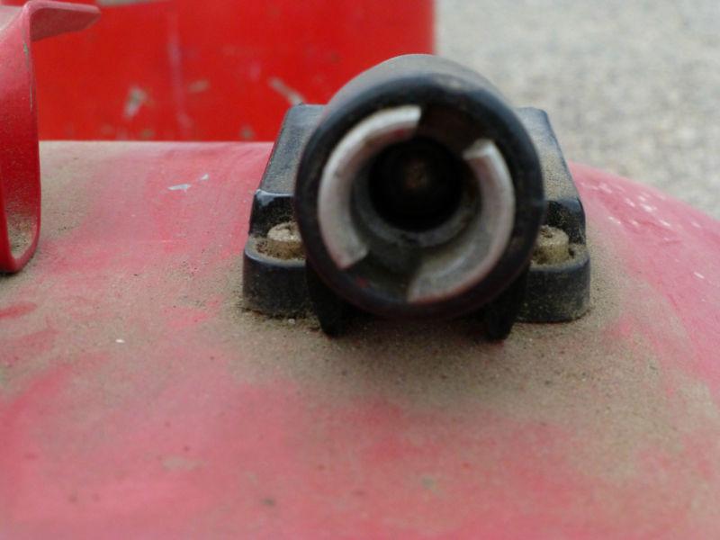 Vintage Quicksilver Metal Gas Tank Can Outboard Boat Motor 6 Gallon Can, US $40.00, image 6