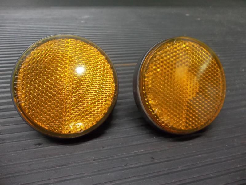 02 suzuki bandit 600 s -  front fork reflectors